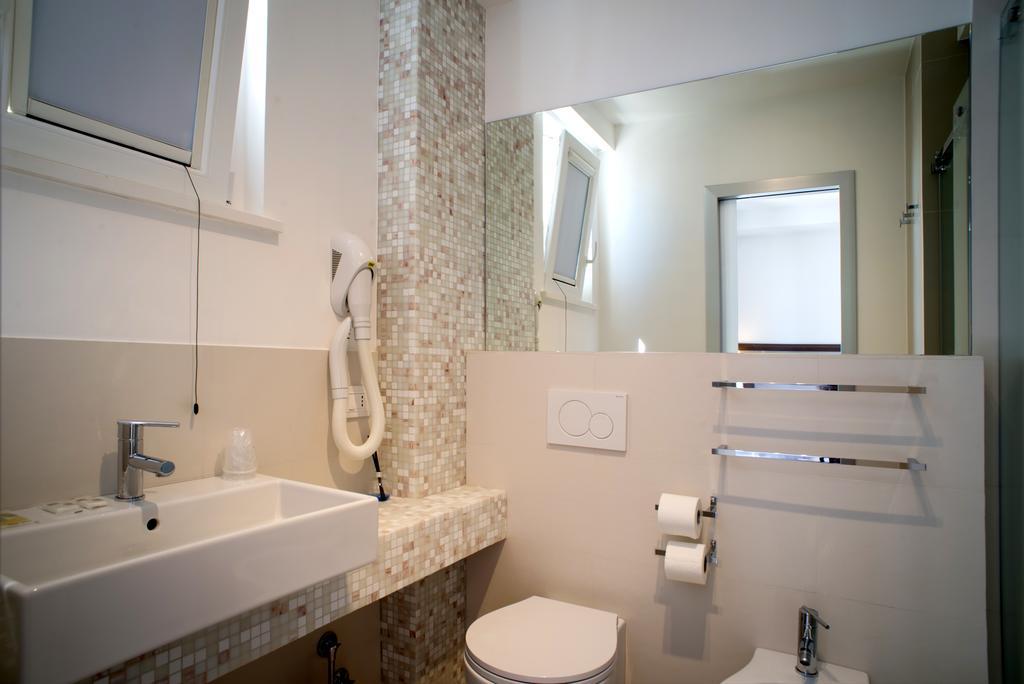 Hotel Baia Marina Купра Маритима Екстериор снимка
