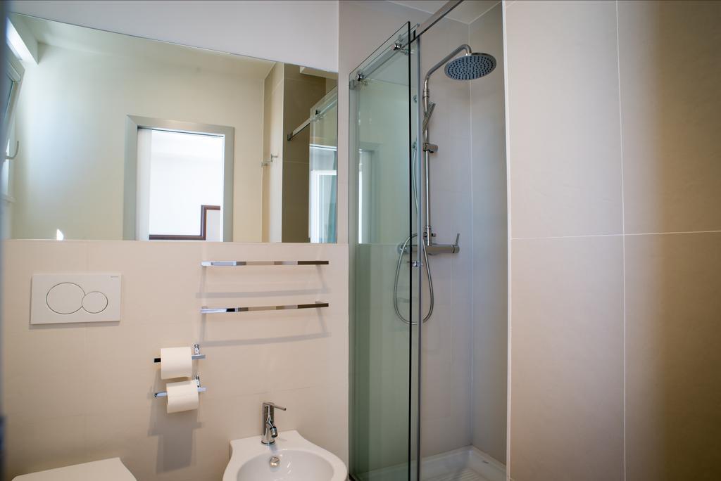 Hotel Baia Marina Купра Маритима Екстериор снимка